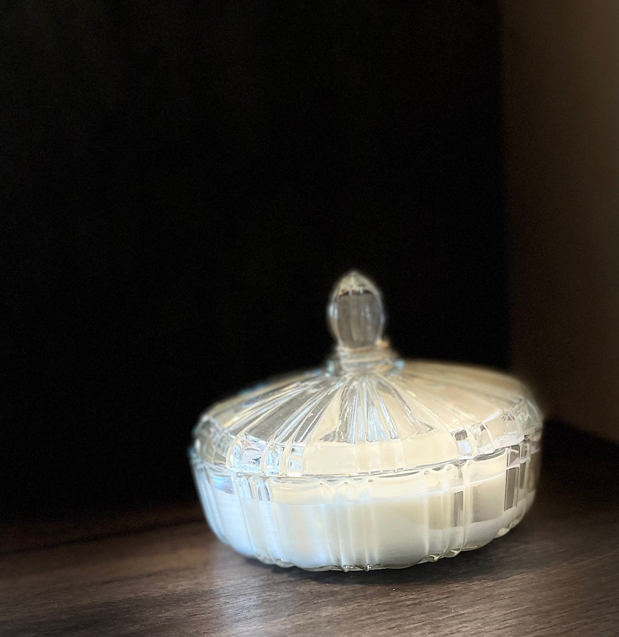 Antique (White Christmas)