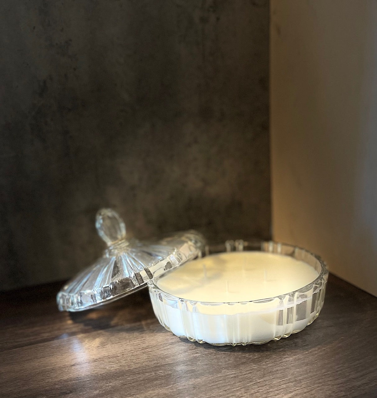 Antique (White Christmas)